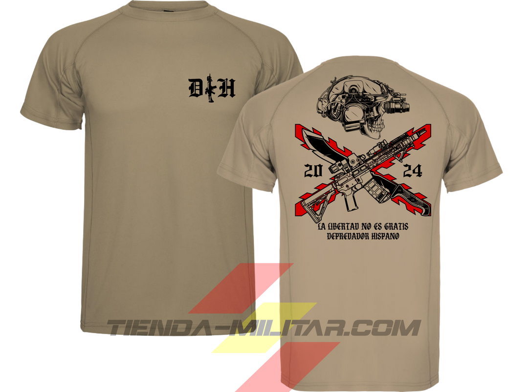 Camiseta táctica de POLIÉSTER, color ARENA OSCURO de la marca Depredador Hispano. En el pecho lleva un logotipo con con las iniciales (DH) y un fusil de asalto G36 en vertical. En la espalda la frase “LA LIBERTAD NO ES GRATIS”. Ropa militar de alto rendimiento con diseño reivindicativo de poder hispano.