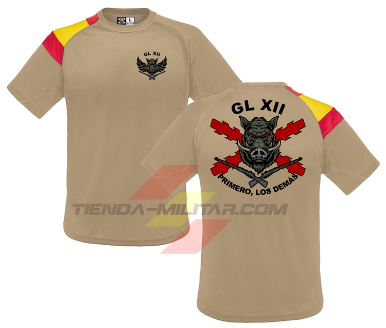 Ejemplo de personalización, detalle bordado en camiseta técnica militar bandera de España