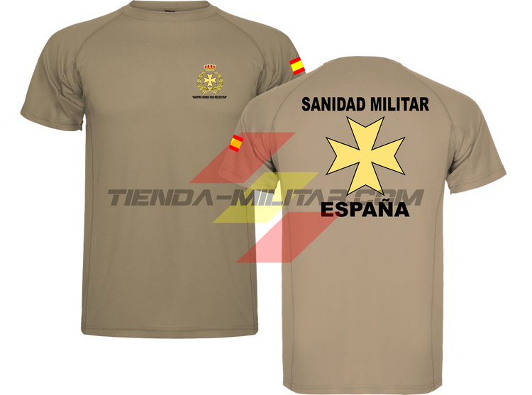 Camiseta TÉCNICA en color ARENA de la Sanidad Militar Española. En el pecho lleva su escudo con su lema "Siempre Donde Nos Necesiten". Y en la espala la Cruz De Malta con el titulo de "Sanidad Militar Española"