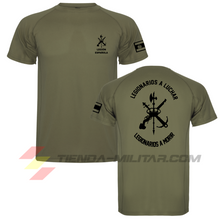 Cargar imagen en el visor de la galería, Camiseta militar técnica de la Legión Española en color verde militar y negro
