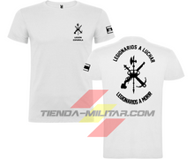 Cargar imagen en el visor de la galería, Camiseta militar de algodón de la Legión Española en color blanco y escudos negros
