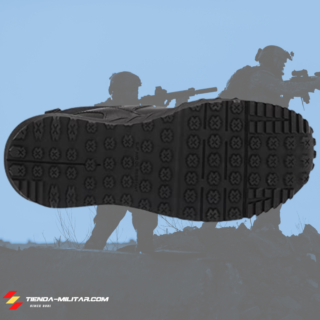 Botas Tácitas UNDER ARMOUR Valsetz de CAÑA BAJA e IMPERMEABLES - Tienda Militar