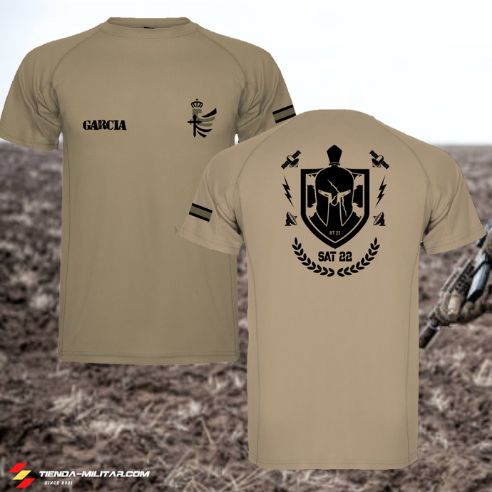 Camiseta técnica militar personalizada con nombre