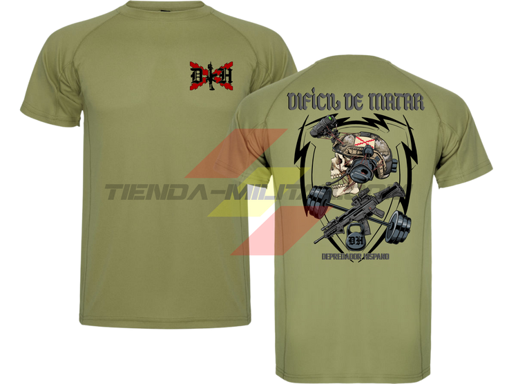 Camiseta POLIÉSTER en color VERDE MILITAR de Depredador Hispano con logo D✠H en el pecho y diseño trasero “DIFÍCIL DE MATAR”.