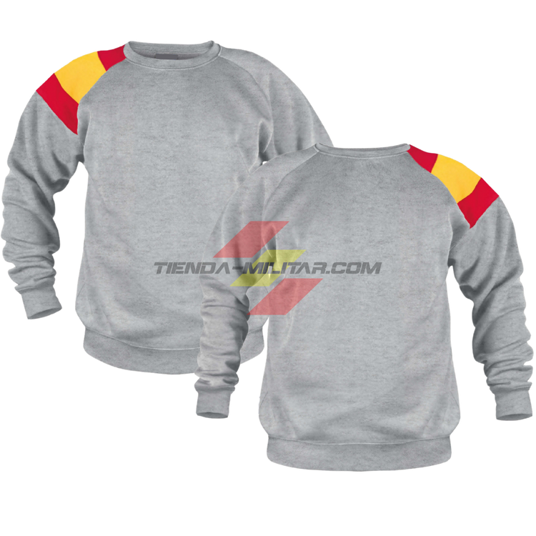 Sudadera militar personalizada gris con bandera de España bordada en el hombro, vista delantera y trasera