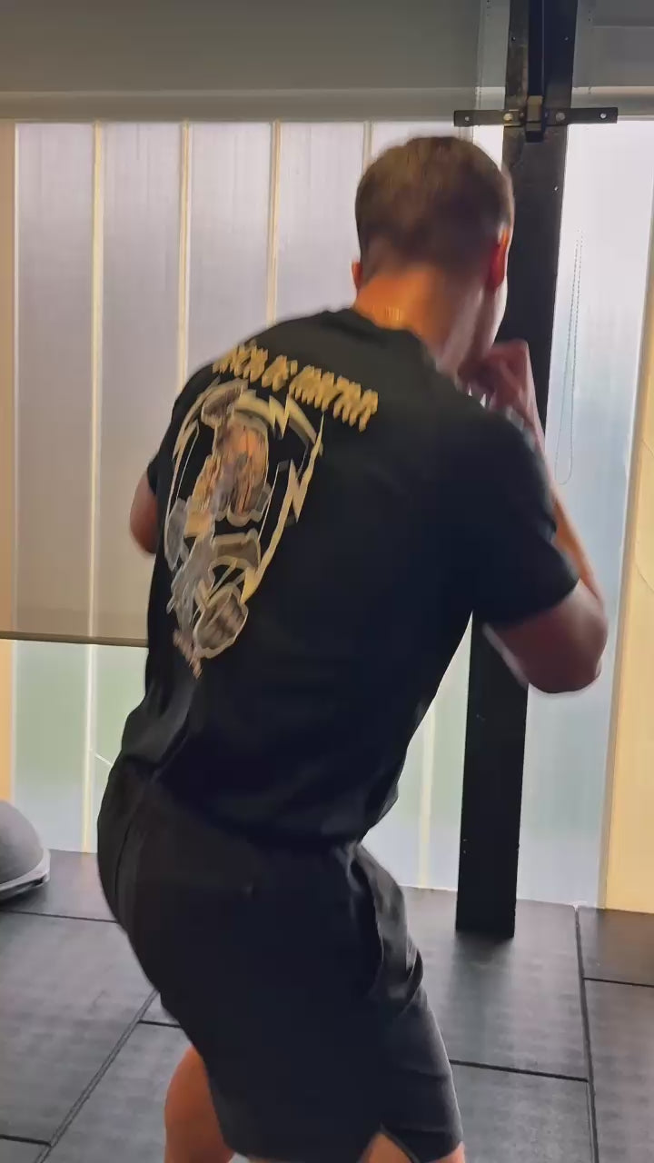CAMISETA TÉCNICA DIFÍCIL DE MATAR
